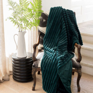 Decadence Emerald Throw