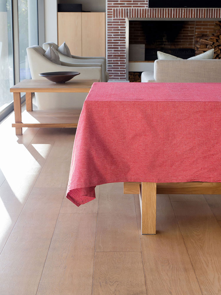 Revana Chambray Red Tablecloth